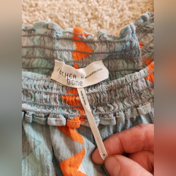 Anthropologie Feather Bone Demetria Smocked Cropped Top sz. M - Picture 3 of 6